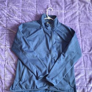 Womesn Size. X large North Face ZIPUP